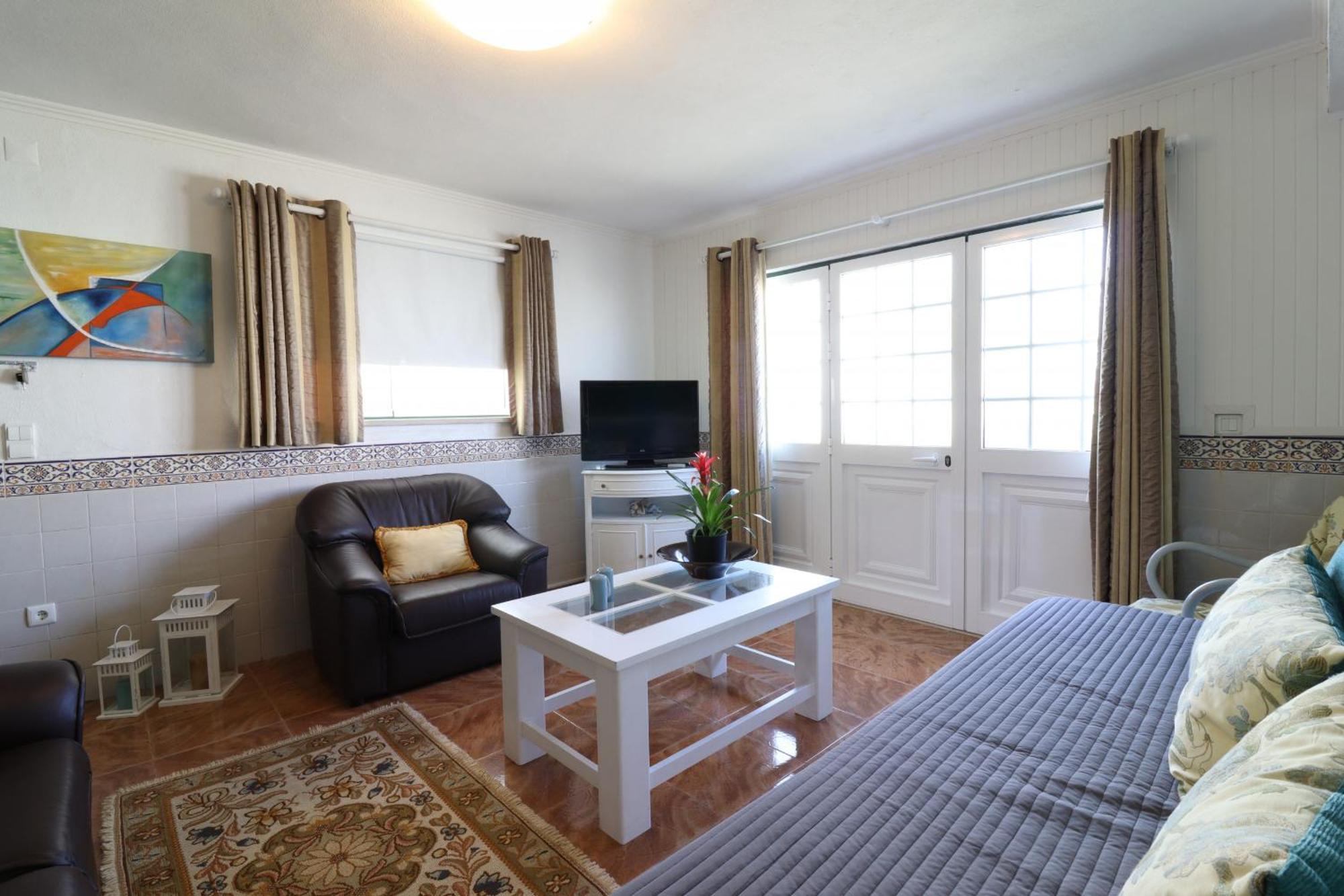 Beguest Lagoon House Nadadouro Екстер'єр фото